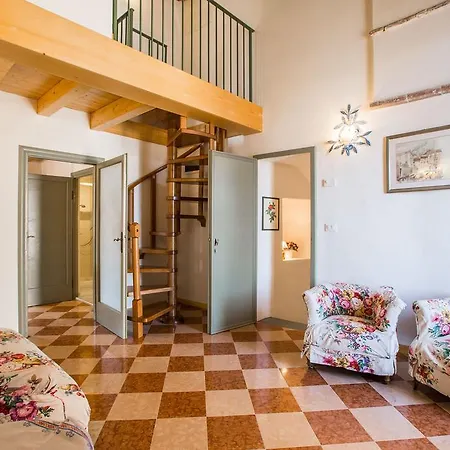 Apartamento Le Camerine Water Front *