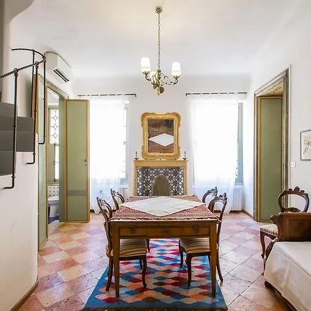 Le Camerine Water Front Apartamento