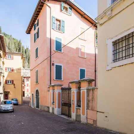 Le Camerine Water Front Apartamento Toscolano Maderno